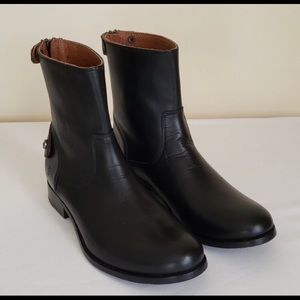 FRYE Melissa Button Black Short Boots